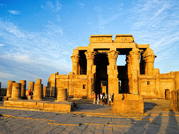 Egypt Tour Package - Cairo Luxor and Aswan