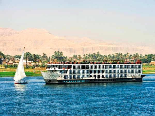 Egypt Cairo - Oasis & White Desert Tour
