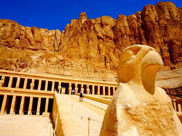 Dahabeya Nile Cruise