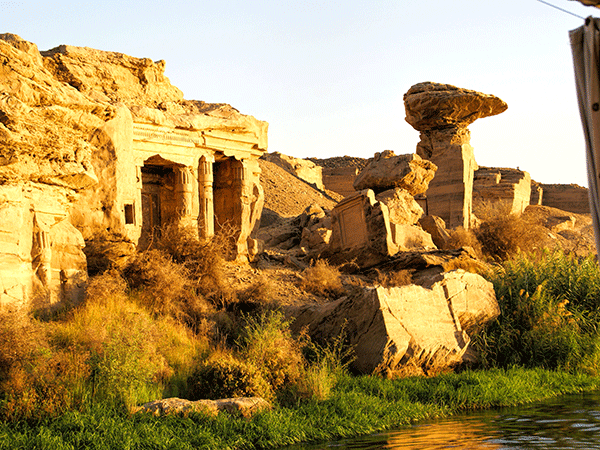 Dahabeya Nile Cruise
